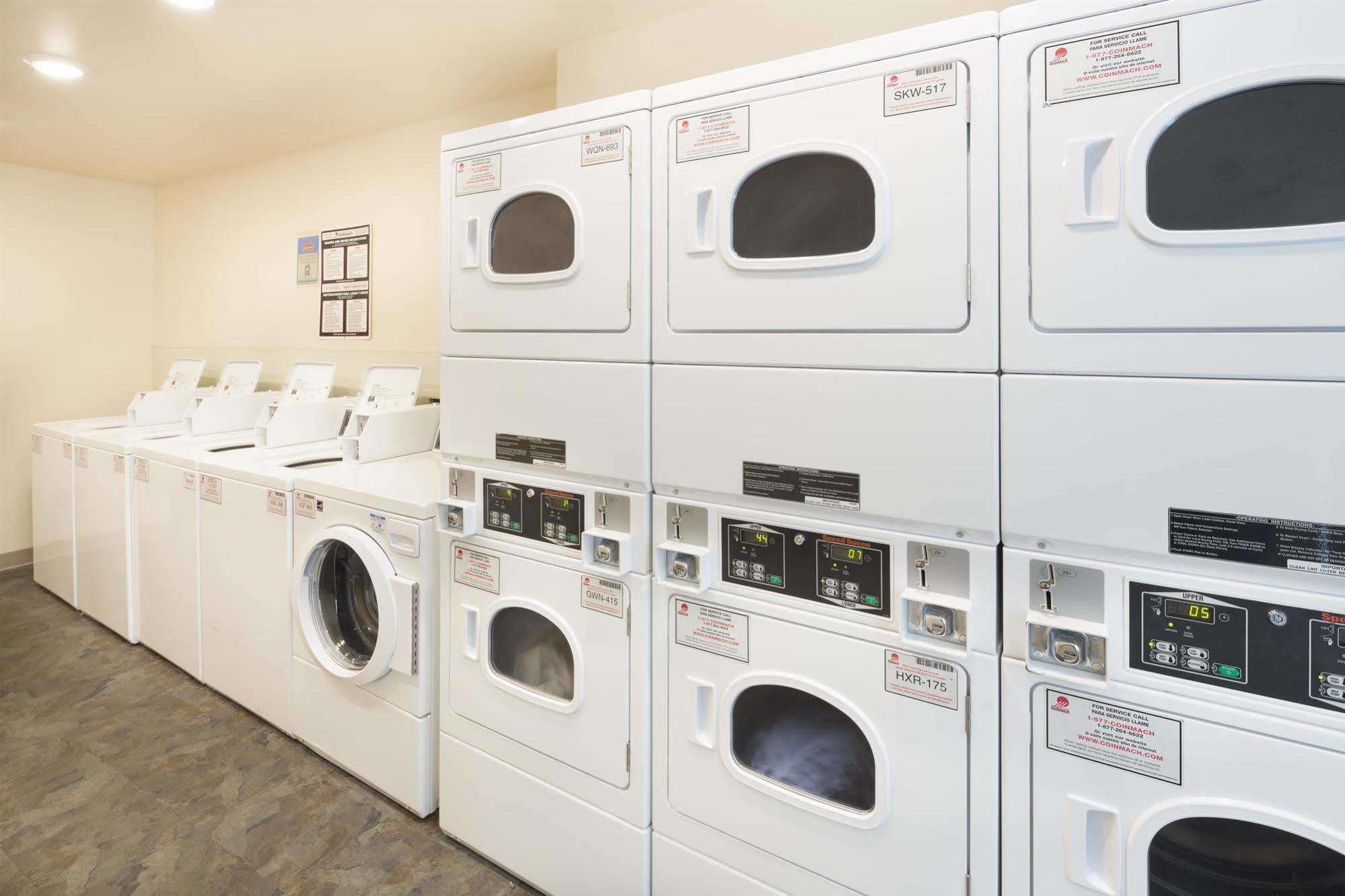 Extended Stay America Select Suites - Wichita - South Eksteriør billede